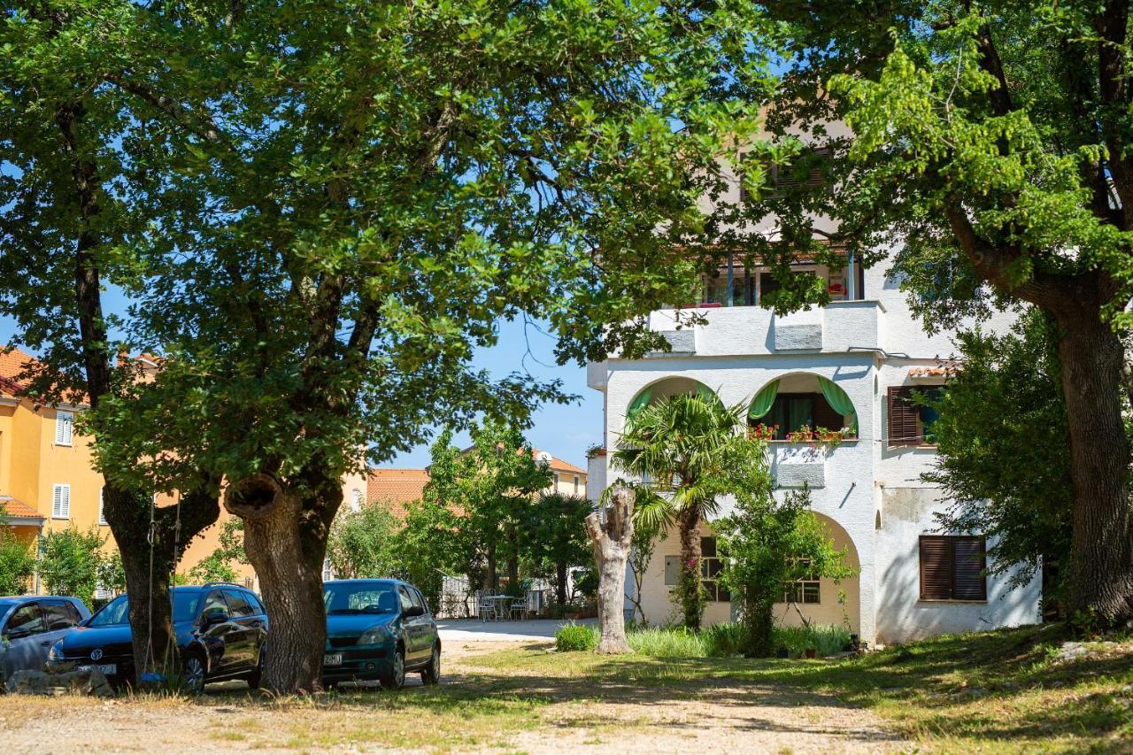 Apartman Mihael Malinska Exterior photo