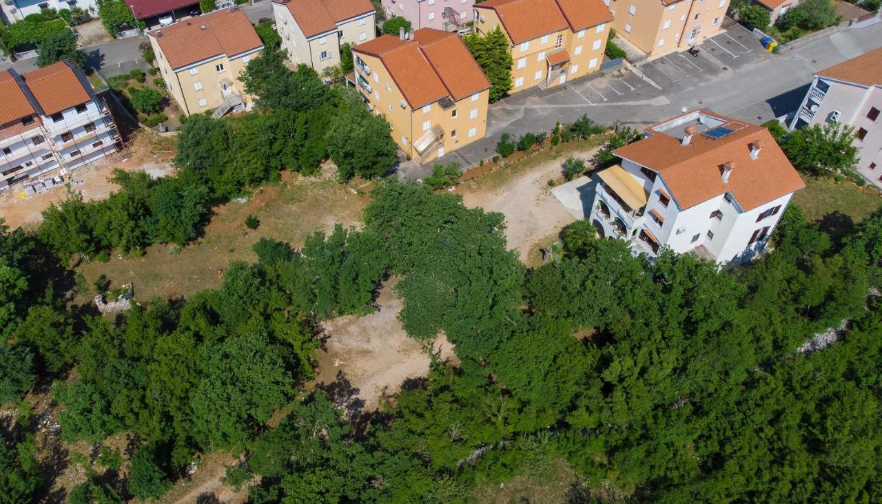 Apartman Mihael Malinska Exterior photo