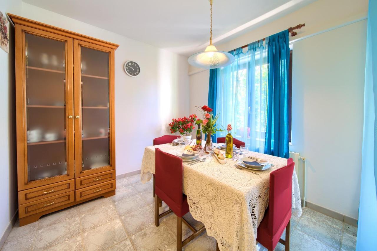 Apartman Mihael Malinska Exterior photo